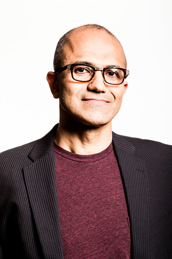 Novým šéfem Microsoftu se stal Satya Nadella